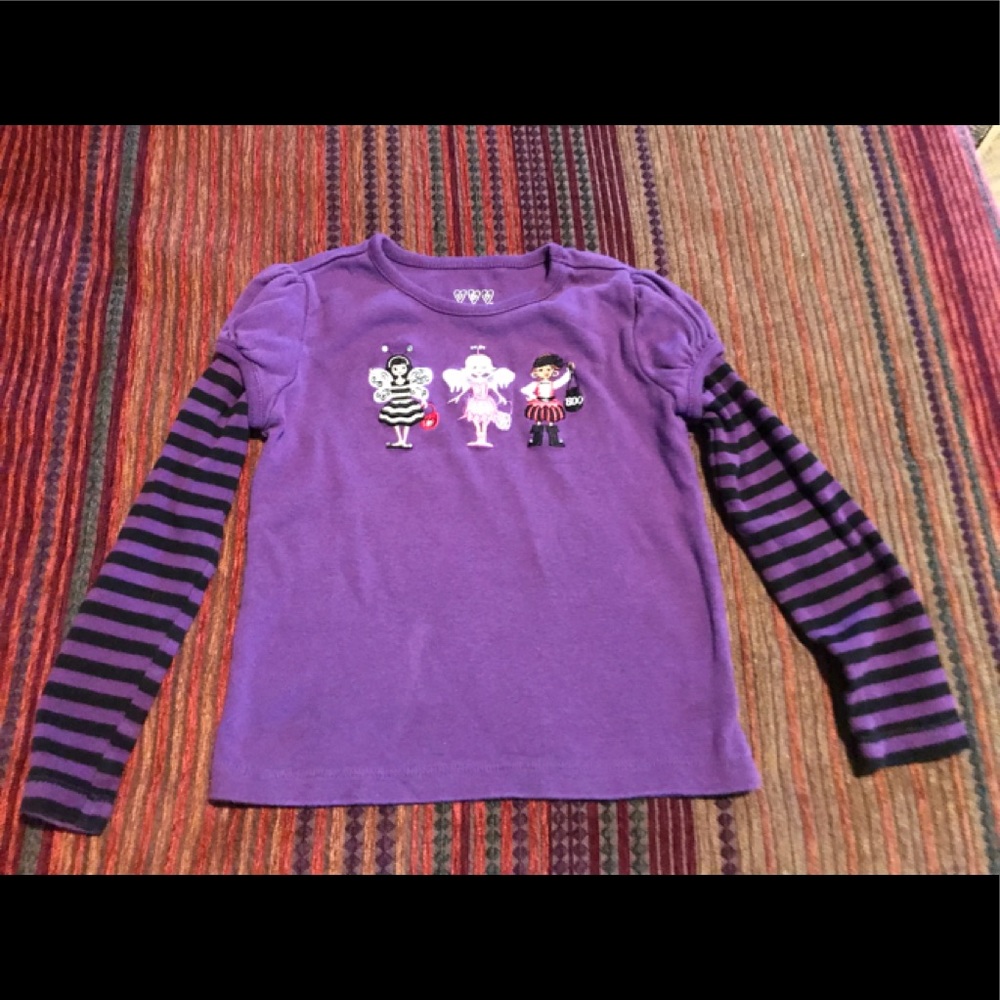Girls Halloween Shirt.  Purple and Black.  Size 5/6